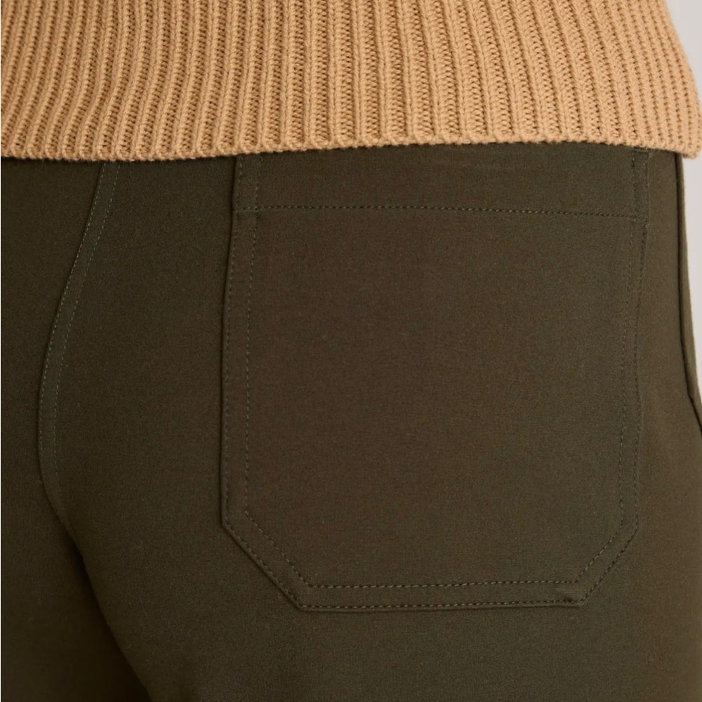 Quince Ultra-Stretch Ponte Cropped Wide Leg Pants- Olive New with tag - Picture 4 of 7